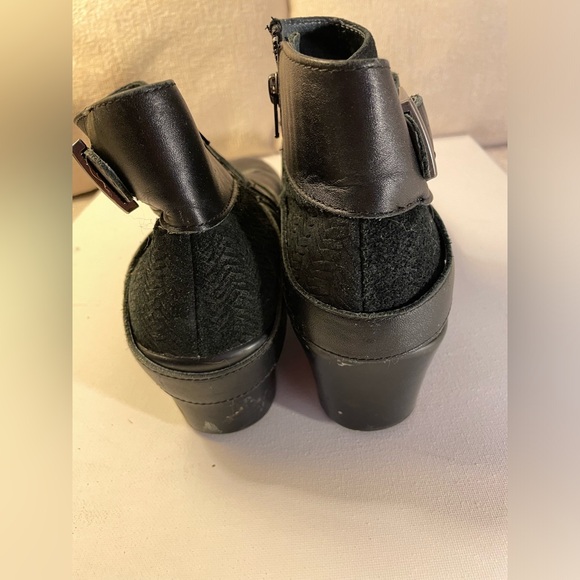 Black Alegria clog booties size 8.5 / 39 - Picture 3 of 5